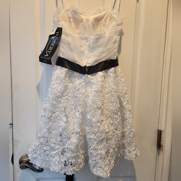 Prom Dress NWT - Picture 2 of 8